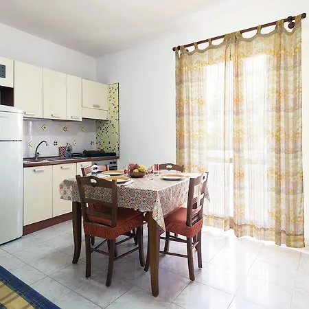 Casa Vacanza Trilocale 63 圣安德烈亚