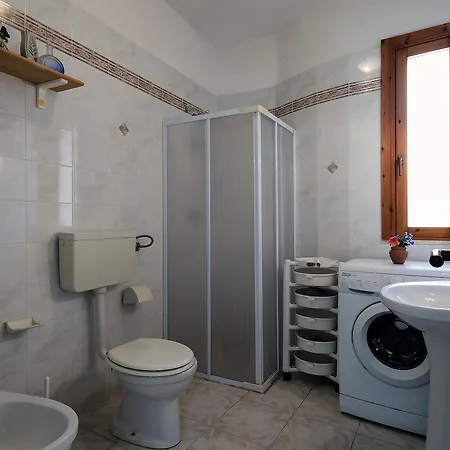 Casa Vacanza Trilocale 63 公寓 *