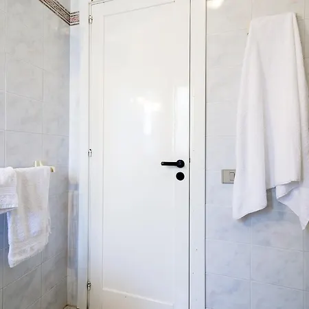 Casa Vacanza Trilocale 63 公寓 *